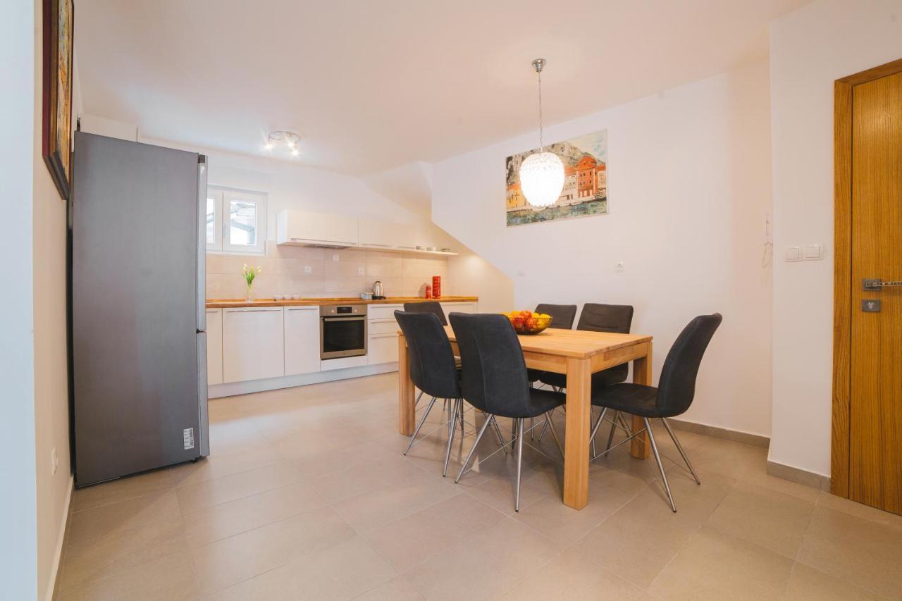 City Center Lux Apartment "Tonci" Omis Bagian luar foto