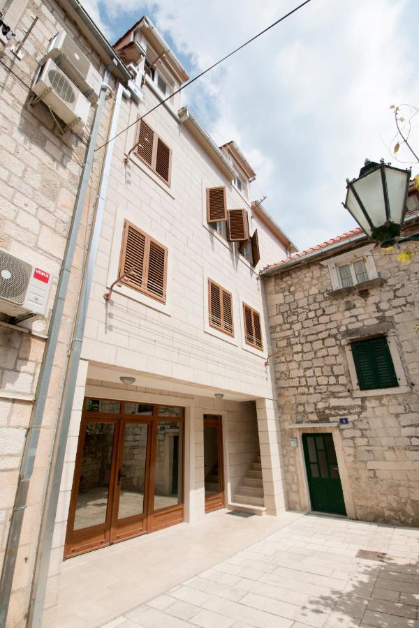 City Center Lux Apartment "Tonci" Omis Bagian luar foto