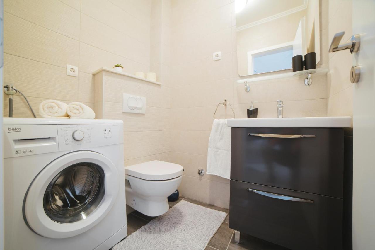 City Center Lux Apartment "Tonci" Omis Bagian luar foto